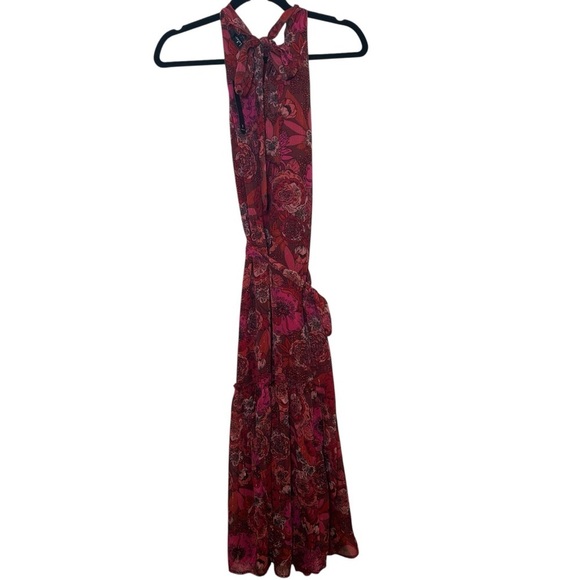 NWT Lulus Standout Aesthetic Red Floral Lurex Halter Tiered Midi Dress small - Picture 4 of 10